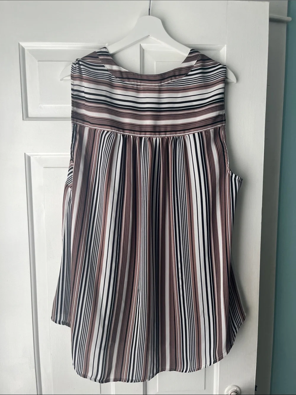 Torrid Brown, Black Neutral Striped V-Neck Sleeveless Chic Top